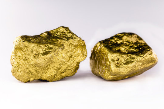 مشخصات طلا